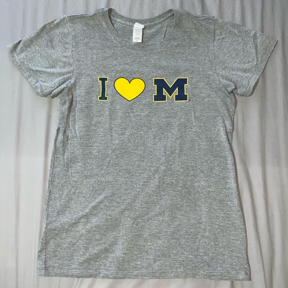 Michigan Short Sleeved Top